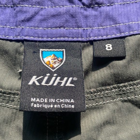 Kuhl Grey Hiking Capris: Size 8 - Picture 7 of 8
